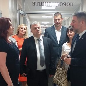 Ministar zdravlja i socijalne zaštite Republike Srpske posjetio Boksitove zdravstvene ustanove